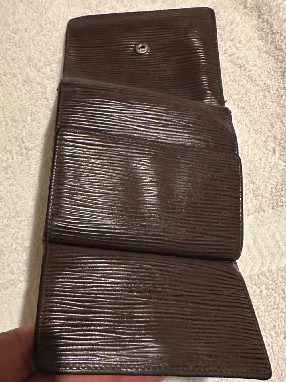 Louis Vuitton Vintage Epi Leather Wallet | Dark Brown Compact French Luxury - Picture 5 of 12